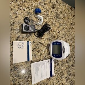 Covidien kangaroo Joey Feeding Pump